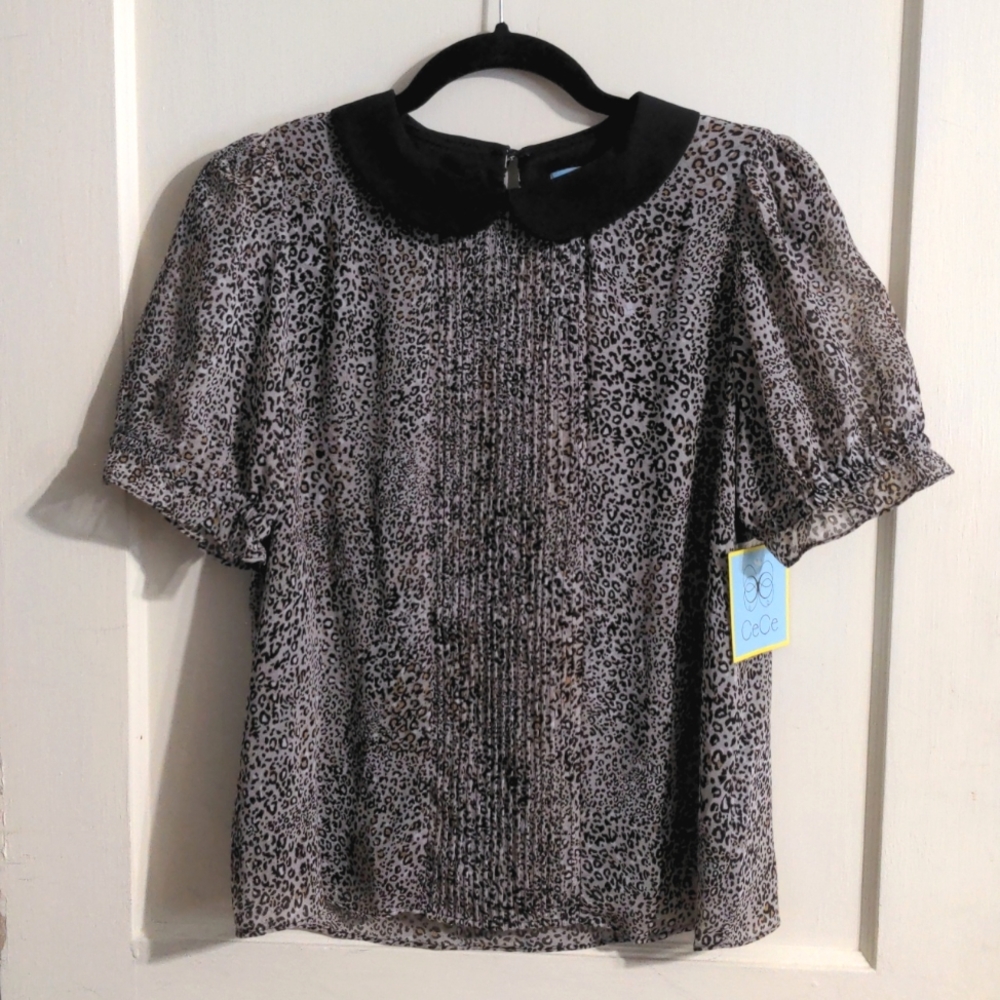 Leopard print short sleeve blouse with Peter Pan collar